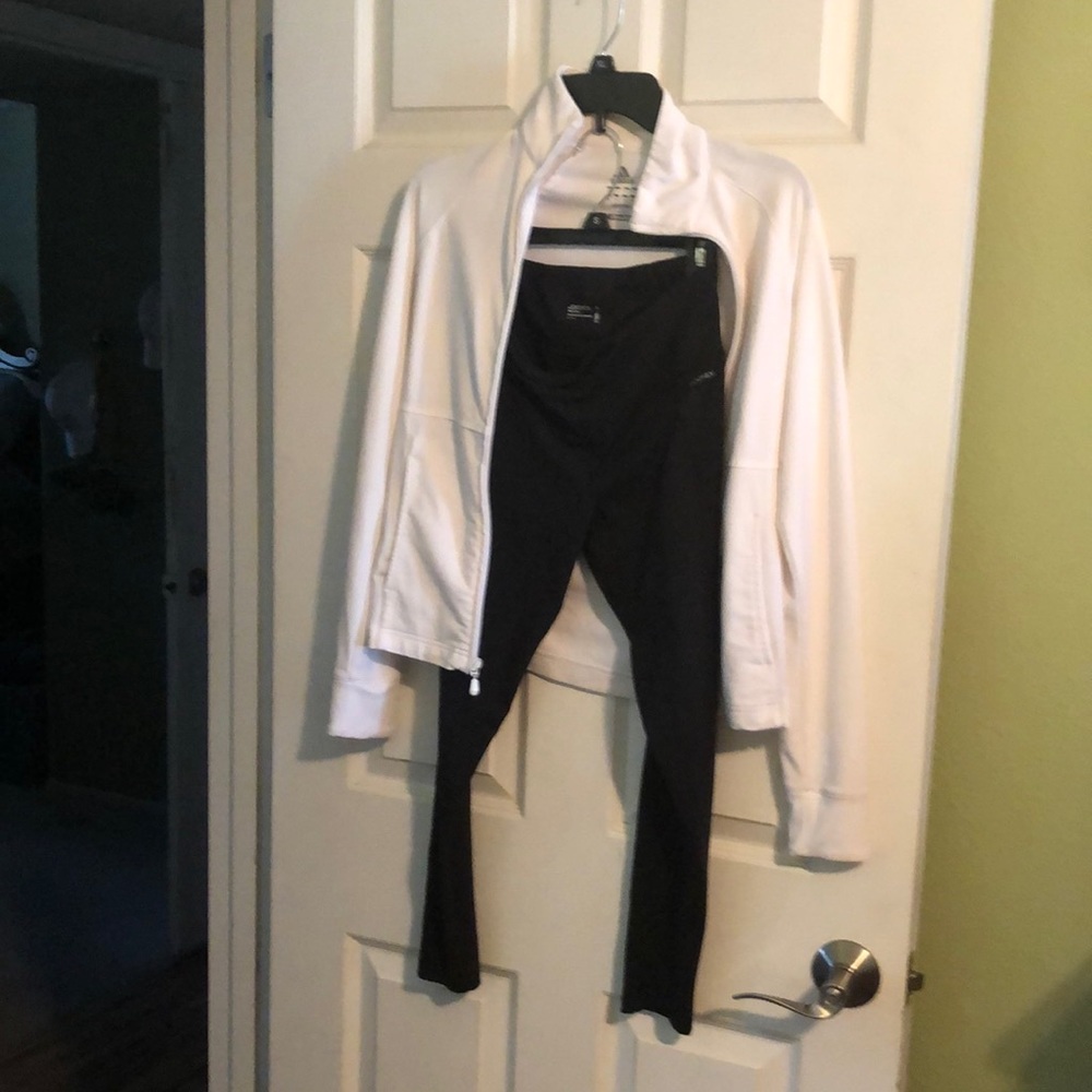 Active wear! Work out set size small